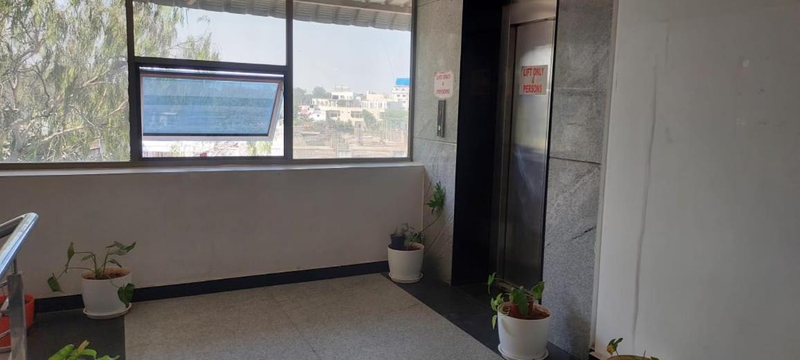 Hotel Ssr Grand Hyderabad Ngoại thất bức ảnh