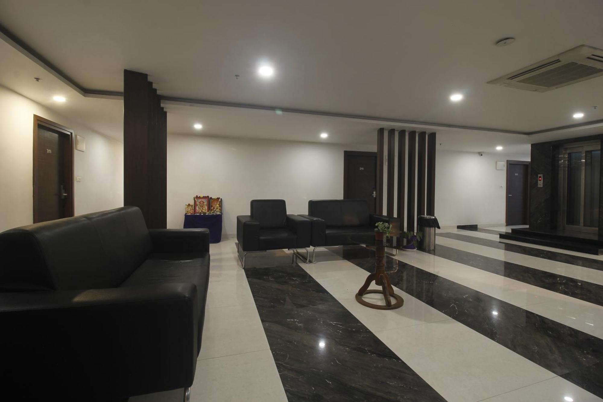 Hotel Ssr Grand Hyderabad Ngoại thất bức ảnh