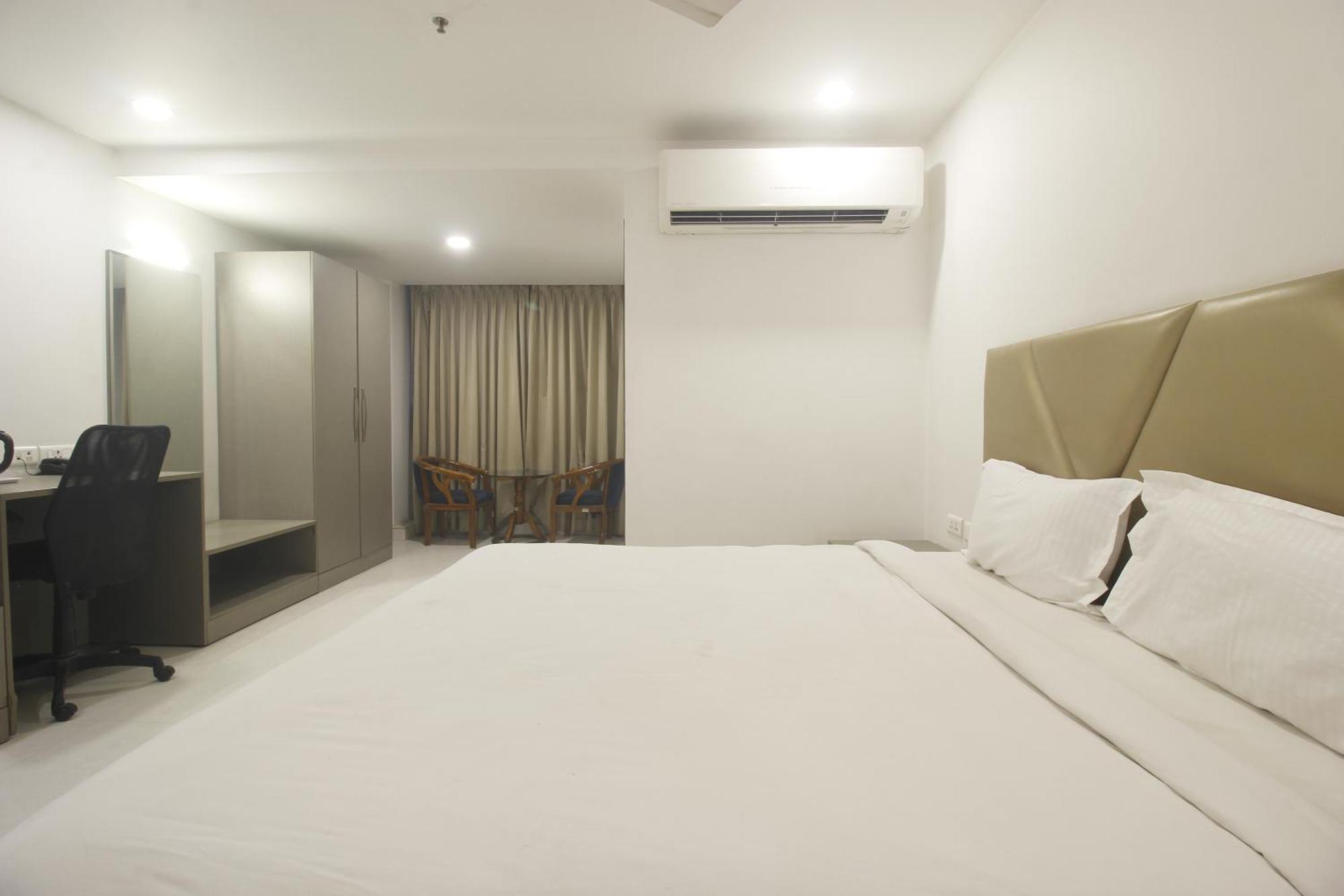 Hotel Ssr Grand Hyderabad Ngoại thất bức ảnh