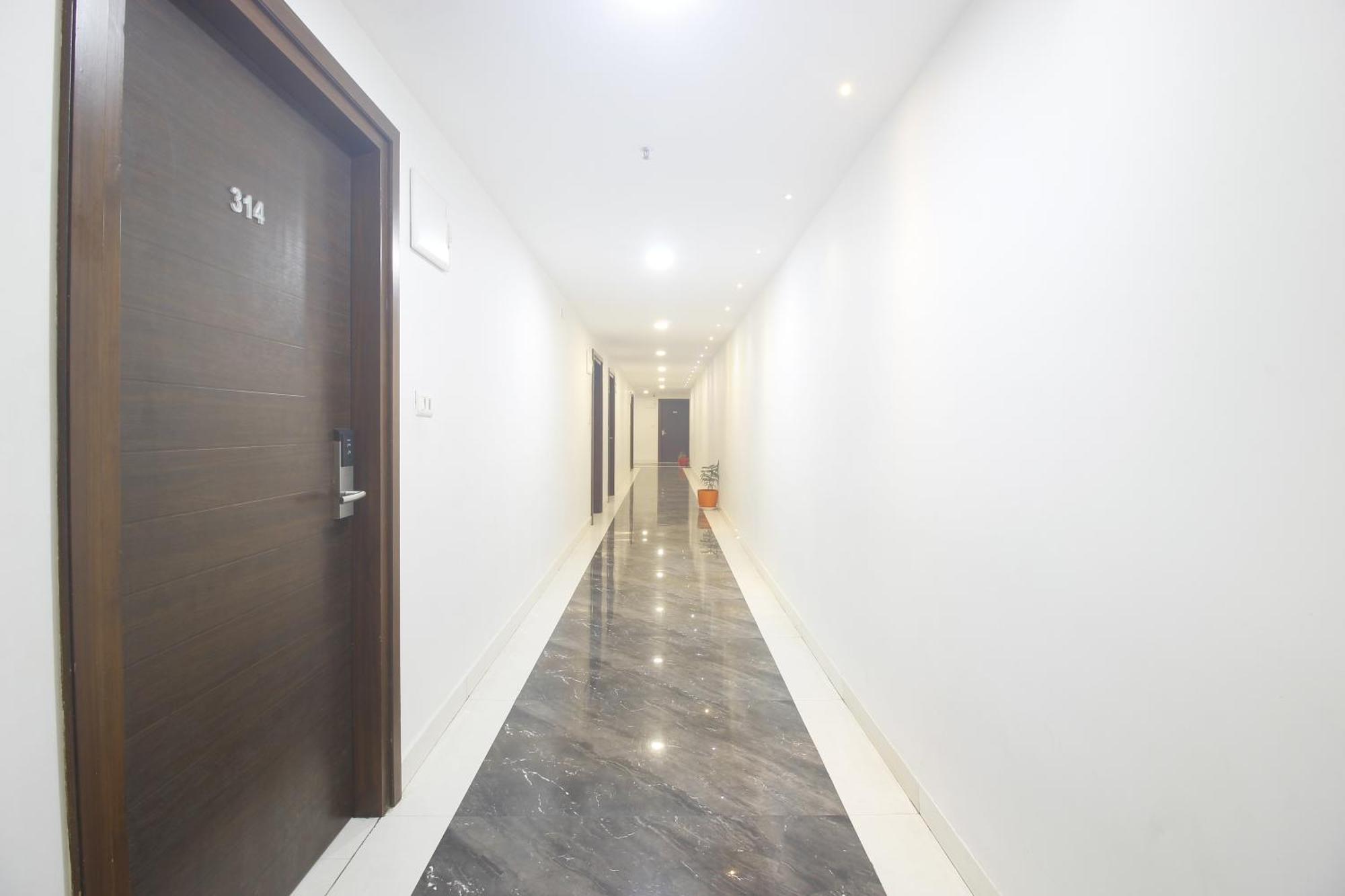 Hotel Ssr Grand Hyderabad Ngoại thất bức ảnh