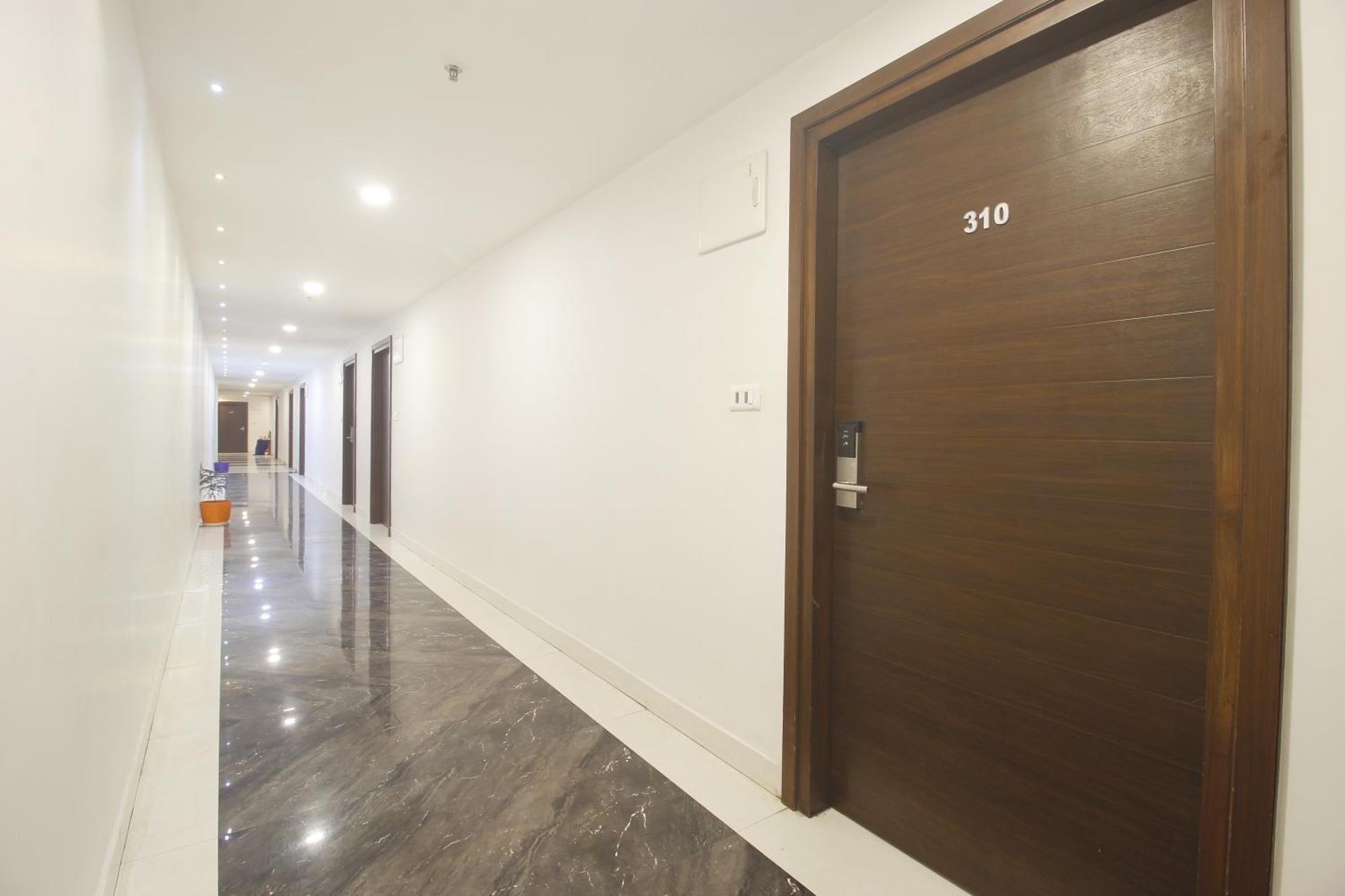 Hotel Ssr Grand Hyderabad Ngoại thất bức ảnh