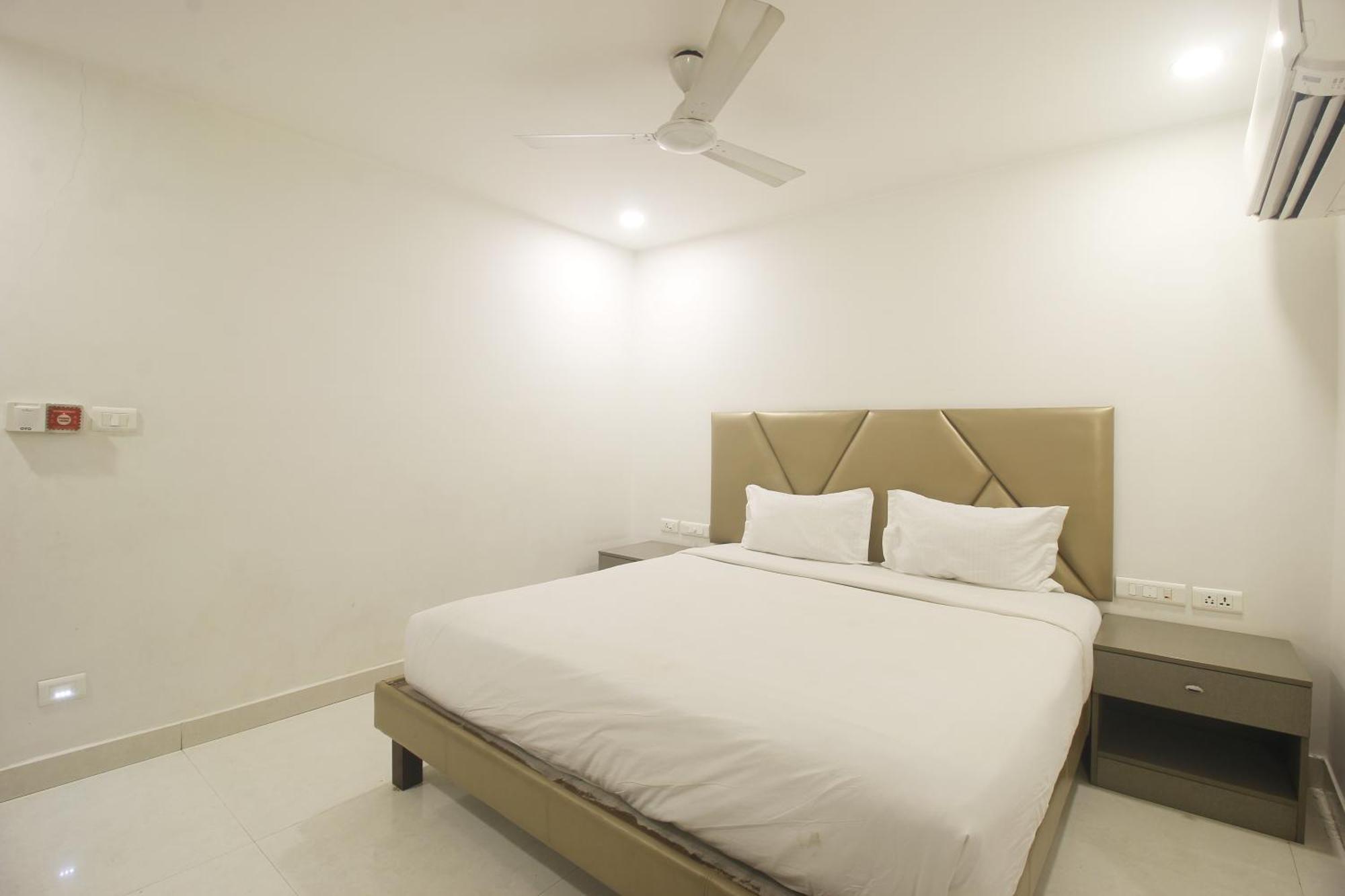 Hotel Ssr Grand Hyderabad Ngoại thất bức ảnh