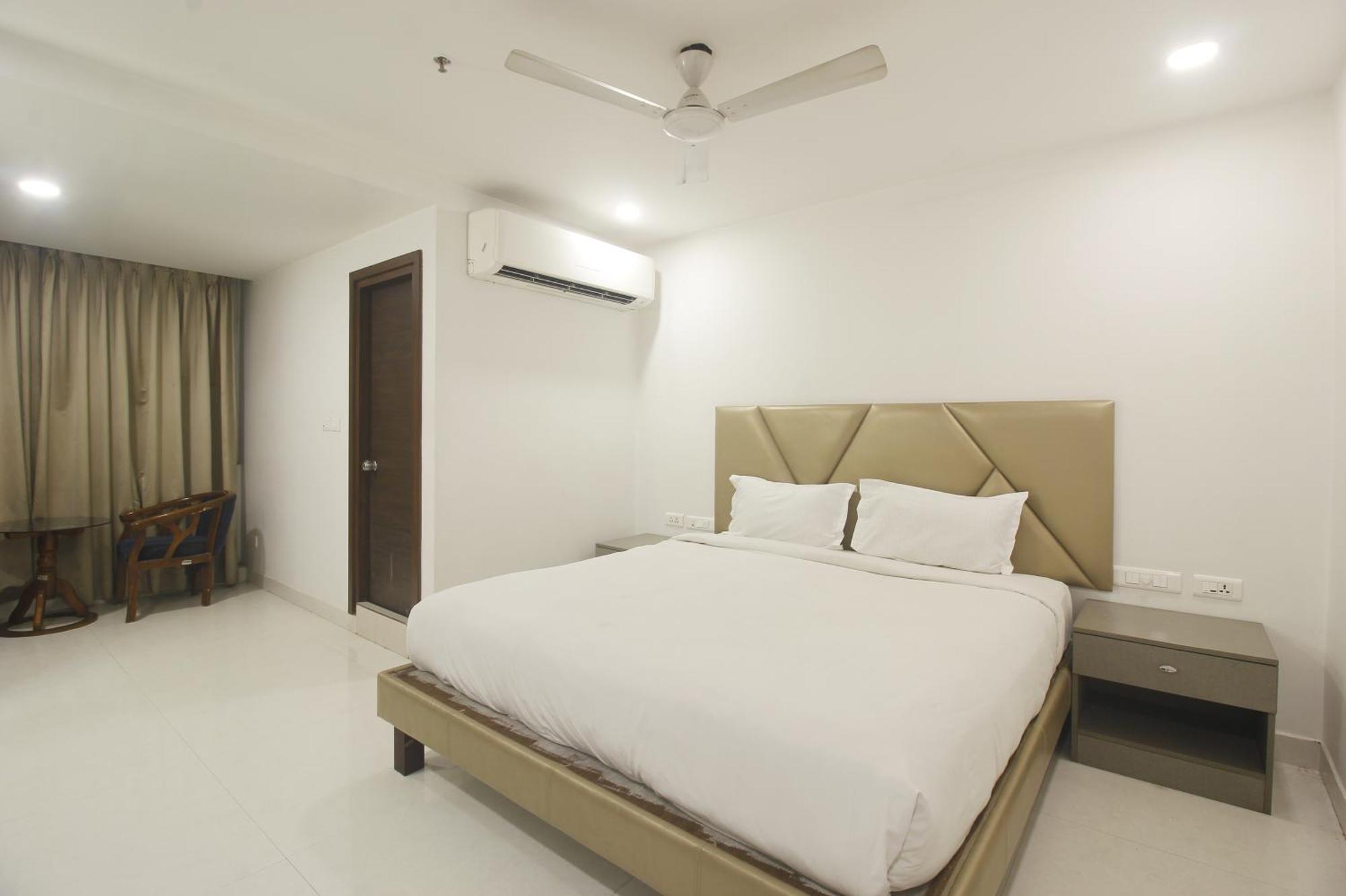 Hotel Ssr Grand Hyderabad Ngoại thất bức ảnh