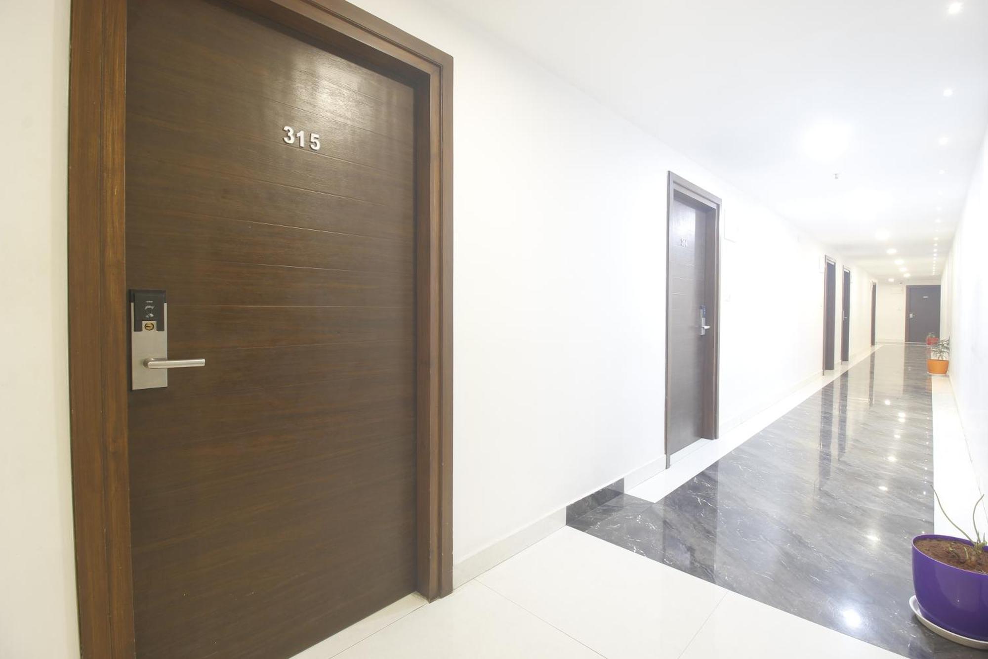 Hotel Ssr Grand Hyderabad Ngoại thất bức ảnh