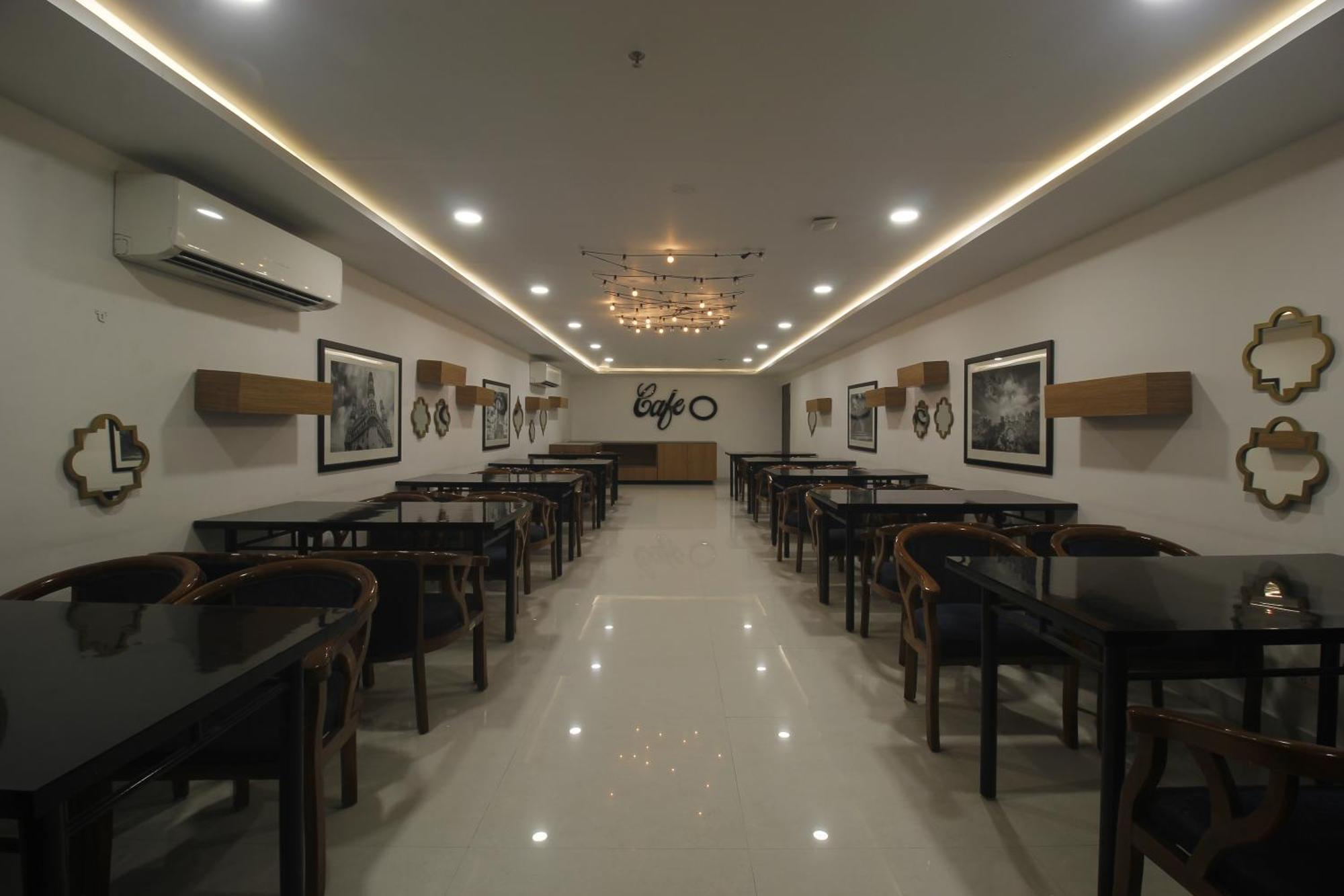 Hotel Ssr Grand Hyderabad Ngoại thất bức ảnh